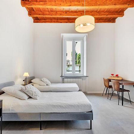 Alessia'S Flat - Naviglio Grande 2 Apartment บุชชินาสโก ภายนอก รูปภาพ