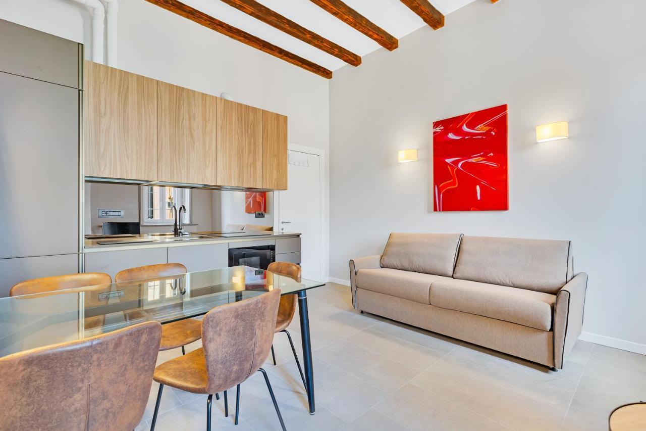 Alessia'S Flat - Naviglio Grande 2 Apartment บุชชินาสโก ภายนอก รูปภาพ