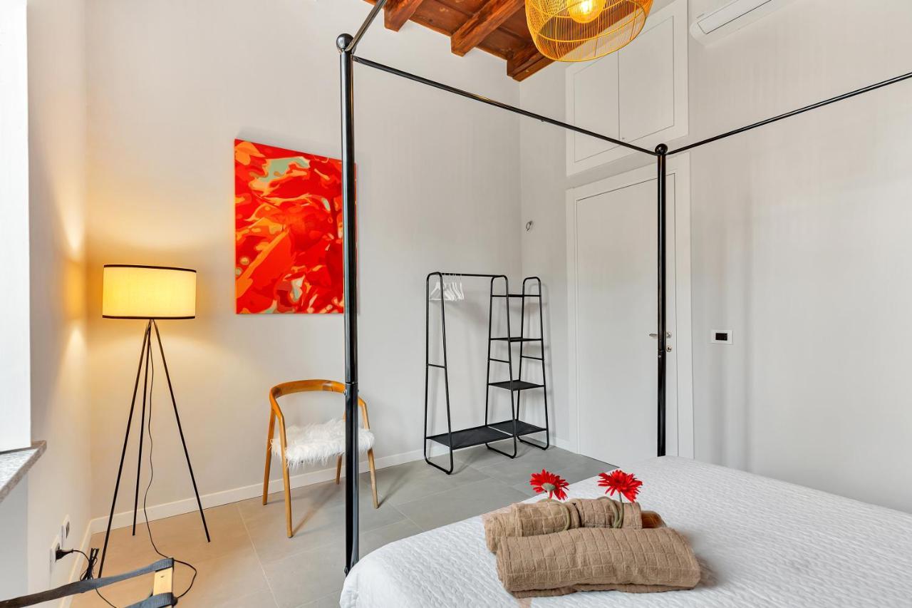 Alessia'S Flat - Naviglio Grande 2 Apartment บุชชินาสโก ภายนอก รูปภาพ